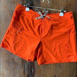 Women’s Board shorts stretch fabric